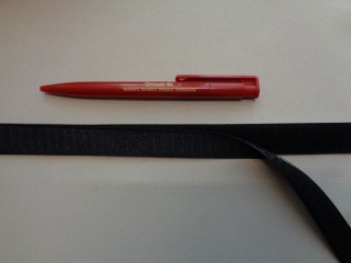 Varrható tépőzár párban, 2 cm széles, fekete (2776)