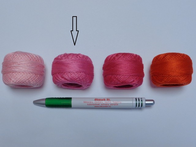 Gyöngy hímzőfonal (perlé), rózsaszín (7912-3416)
