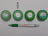 Gyöngy hímzőfonal (perlé), közép zöld (7944-7242)