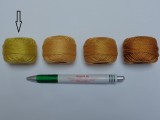 Gyöngy hímzőfonal (perlé), mustár (7951-7306)