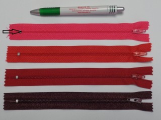 RT-0, 18 cm hosszú, műanyag, spirál fogú cipzár, pink (8577)