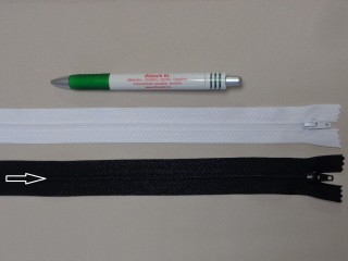 RT-0, 35 cm hosszú, műanyag, spirál fogú cipzár, fekete (8632)