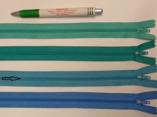 RT-0, 35 cm hosszú, műanyag, spirál fogú cipzár, türkiz kék (8639)