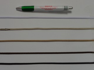 Szőtt, fonatolt műszálas zsinór, drapp, 4 mm-es (9231)