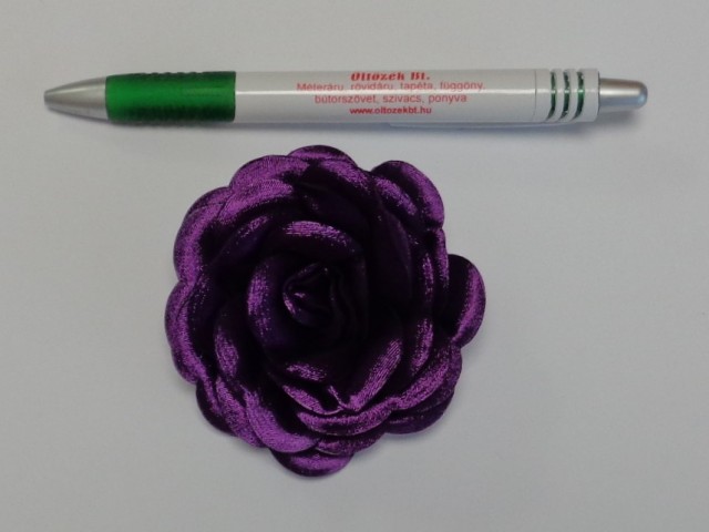 Szatén rózsa, nagy, sötét lila (10143)