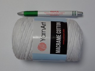 Macrame Cotton, fehér zsinórfonal (10307)