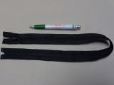 RT-10, 60 cm hosszú spirál fogú cipzár, fekete (10968)