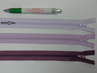 RT-0, 35 cm hosszú, műanyag, spirál fogú cipzár, halvány lila (12793)