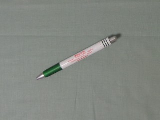 Egyszínű, pamut vászon, zsálya, 1,6 m széles, 140 g/nm vastagságú (14998)
