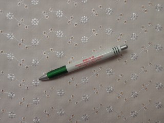 Madeira, madéra vászon, hímzett virágos (15070)