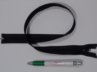 RT-0, 60 cm hosszú, bontható, spirál fogú cipzár, fekete (15072)