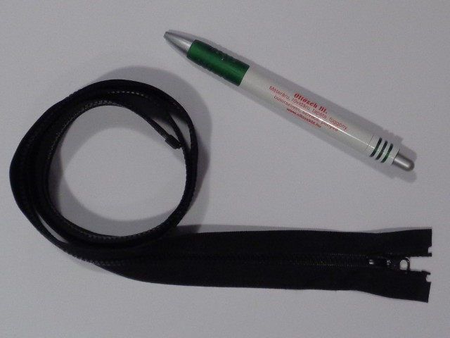 GOT-1 cipzár, 75 cm hosszú, fekete (15241)