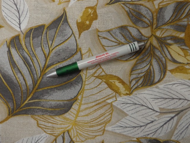 Loneta, szürke-fehér-arany leveles kerti bútor vászon (15287)