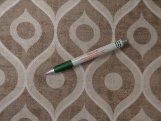 Loneta, barna-drapp-fehér mintás kerti bútor vászon (15319)