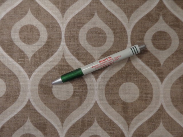 Loneta, barna-drapp-fehér mintás kerti bútor vászon (15319)