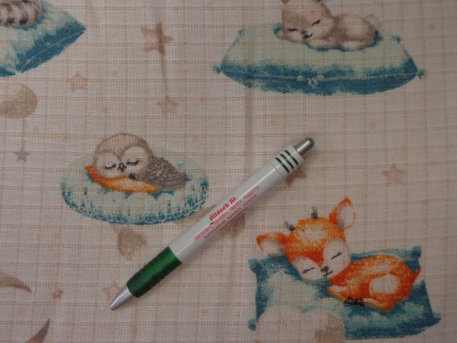 Pelenka anyag, mintás, felhős-állatos (15366)