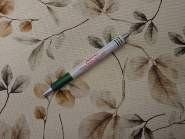 Dekorációs szövet, ekrü alapon levél mintás (15368)