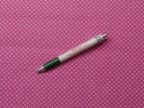 Mintás pamutvászon, pink alapon fehér apró pöttyös (15559)