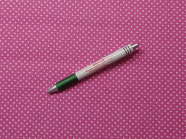 Mintás pamutvászon, pink alapon fehér apró pöttyös (15559)